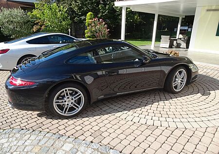 Porsche 991 Coupe PDK/DEUTSCH/original 24.000 km/2. Hand