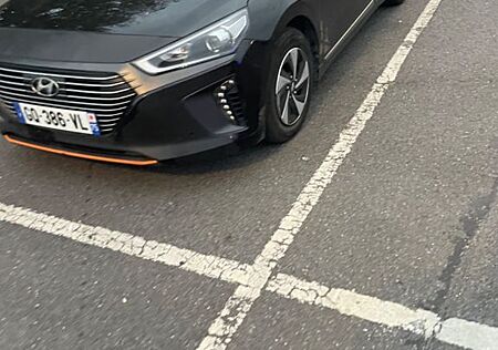 Hyundai Ioniq gebraucht kaufen Hyundai Ioniq 1.6l GDi PLUG-IN HYBRID Premium Premium