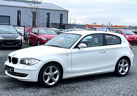 BMW 118i Leder Navi Xenon PDC Autom