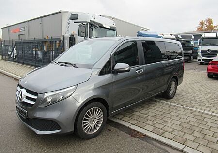 Mercedes-Benz V 220 LANG 7Sitzer Navi 1Hand PDC Tempomat
