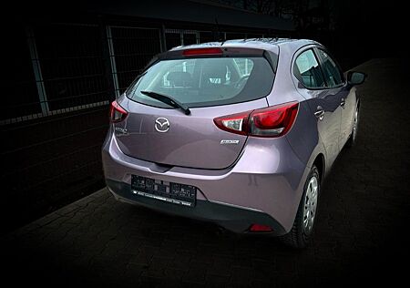 Mazda 2 SKYACTIV-G 75 Center-Line Center-Line