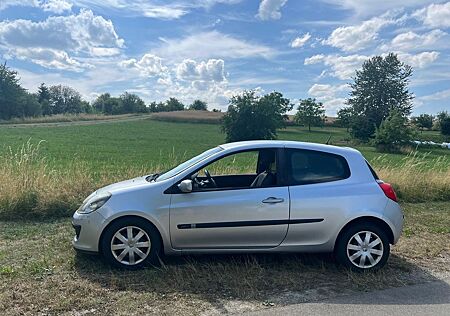 Renault Clio Initiale 1.5 dCi ESP 78kW Initiale