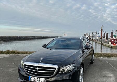 Mercedes-Benz E 200 d T Autom. -
