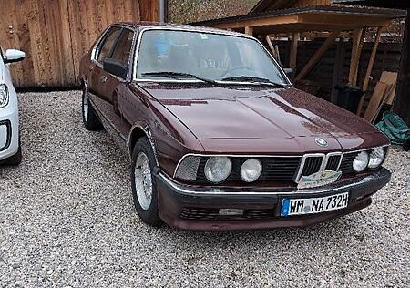 BMW 732