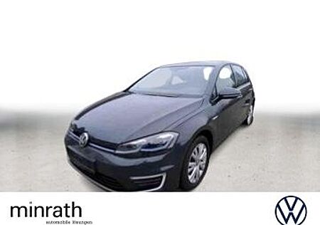 VW Golf Volkswagen e- VII Comfortline LED+NAVI+CCS+WäPu+SHZ+PDC