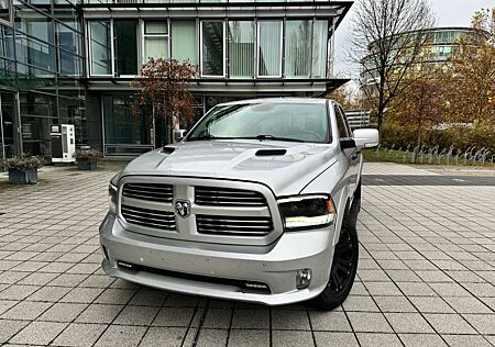 Dodge RAM Sport 5.7Hemi 1500 Quad-Cap LPG Vollausstatt