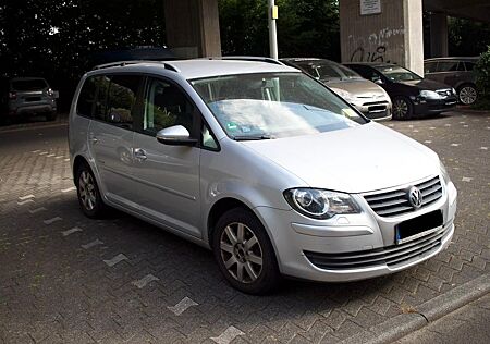 VW Touran Volkswagen 1.9 TDI 77kW DPF Conceptline Conceptline