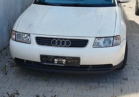 Audi A3 1.6 Attraction Attraction