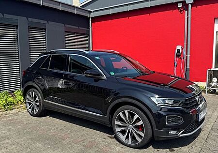 VW T-Roc Volkswagen 2.0 TDI 4Motion - EZ 08/2019