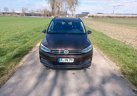 VW Touran Volkswagen 1.6 TDI SCR DSG Comfortline AHK Led