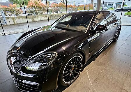 Porsche Panamera 4S E-Hybrid Sport Turismo Schwarz Voll