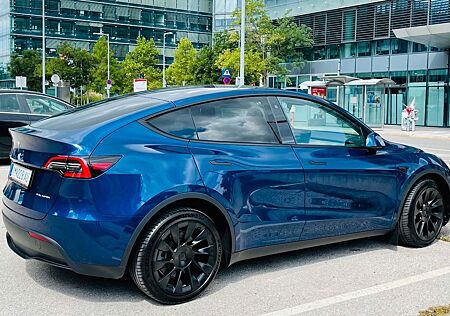 Tesla Model Y Long Range Dual Motor AWD I 1Hd I EAP