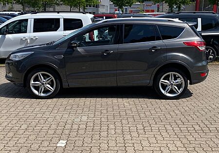 Ford Kuga Individual Line.Body-Styling-P.AHK.19Zoll