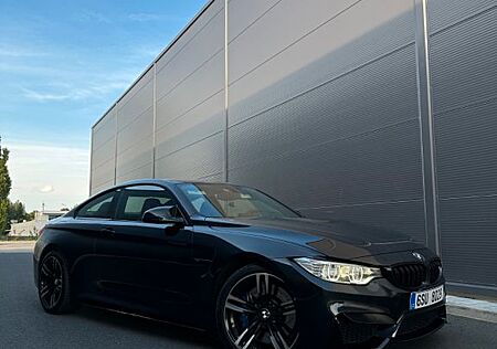 BMW M4 Coupé