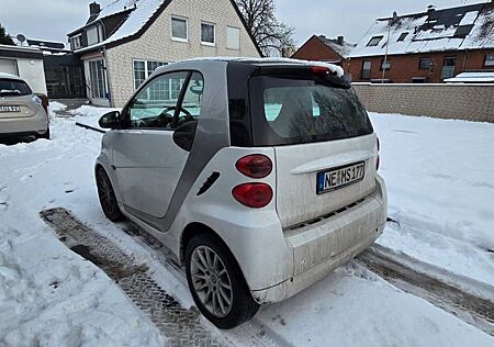 Smart ForTwo Coupe Micro Hybrid Drive 52 kW TÜV 08.27