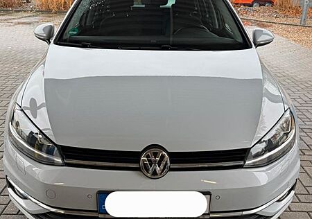 VW Golf Volkswagen 1.6 TDI BMT Comfortline Variant Comfortline