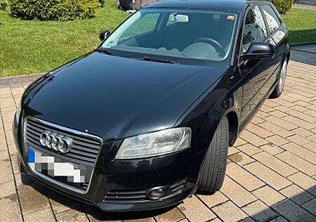 Audi A3 *TÜV neu* 2.0 TDI (DPF) Attraction Attraction