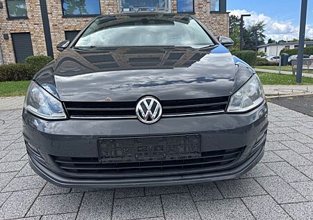 VW Golf Volkswagen VII Lim. Comfortline BMT