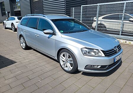 VW Passat Variant Volkswagen 2.0 TDI DSG 130kW Highline BM...