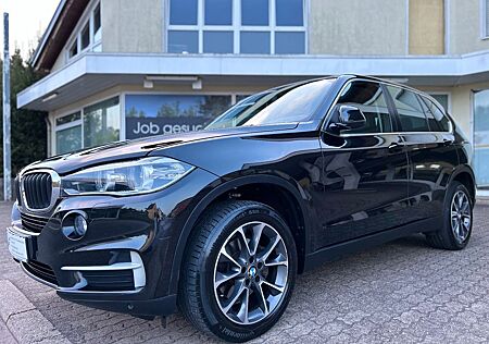 BMW X5 xDrive30d Aut. Navi Leder Xenon Pdc Tüv NEU