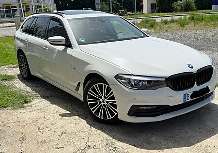 BMW 520d Touring A -