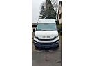 IVECO Daily 35 S 16 incl. Standheizung u. Schlafkabine