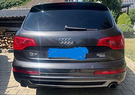 Audi Q7 3.0 TFSI quattro tiptronic -