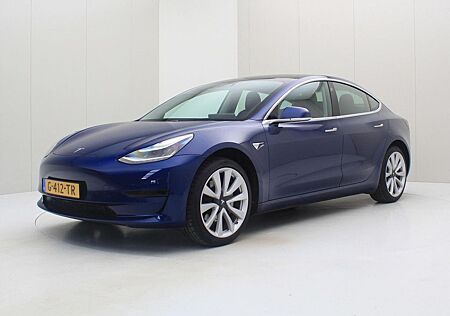 Tesla Model 3 Standard RWD Plus [ TREKHAAK+AUTOPILOT+6