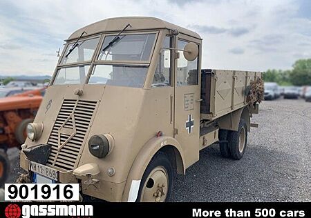 Renault AHS Afrika Korps 4x2 Pickup