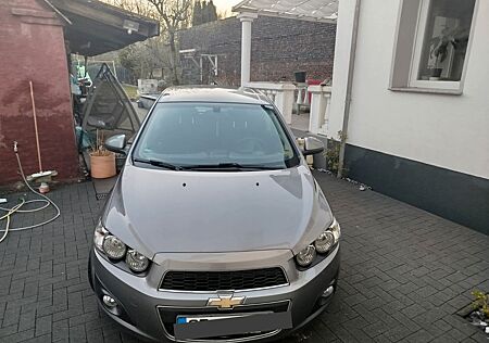 Chevrolet Aveo 1.6 LTZ Klima İnkl. Winterreifen Sondermod.