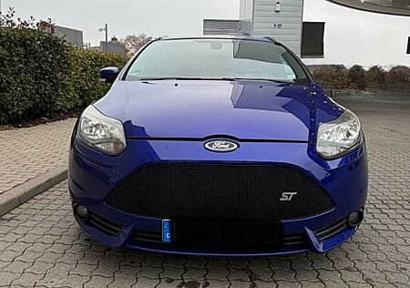 Ford Focus 2,0 EB ST Leder-Sport-Paket Turnier ST