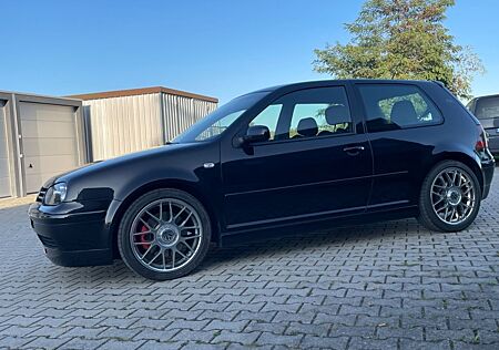 VW Golf Volkswagen 1.8T GTI Jubi 25 Originalzustand