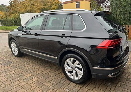 VW Tiguan Volkswagen 2.0 TDI DSG Elegance, AHK, LED-Scheinwerf
