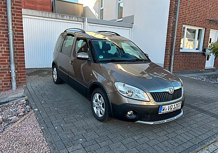 Skoda Roomster 1.2l TSI 63kW Scout Plus Edition Sc...