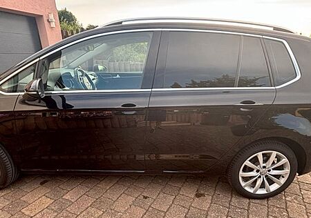 VW Golf Sportsvan Volkswagen 1.4 TSI 92kW DSG Highline Hig...
