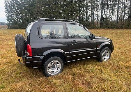 Suzuki Grand Vitara 1.6 Club Club