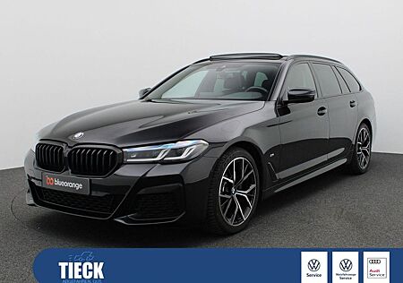 BMW 520i M-Sport 184PS AUT8 Pano Laser HUD