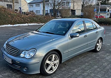 Mercedes-Benz C 180 KOMPRESSOR CLASSIC Classic Sportpaket