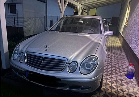 Mercedes-Benz E 220 CDI CLASSIC Classic