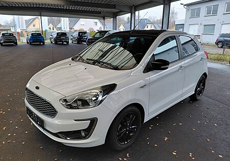 Ford Ka + Black / White
