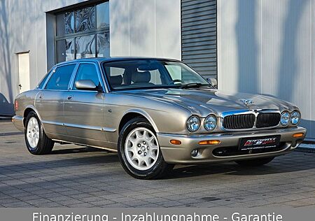 Jaguar XJ8 Executive 4.0 V8 sehr gepflegt und ohne Rost