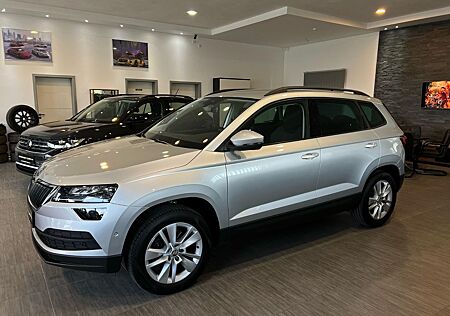 Skoda Karoq 2.0 TDI*4x4*DSG*NAV*LED*ACC*DAB*AHK*17"1-H