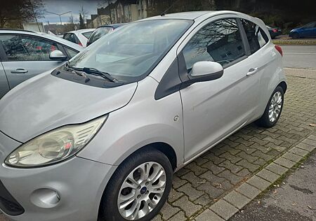 Ford Ka /+ 1,2 Titanium