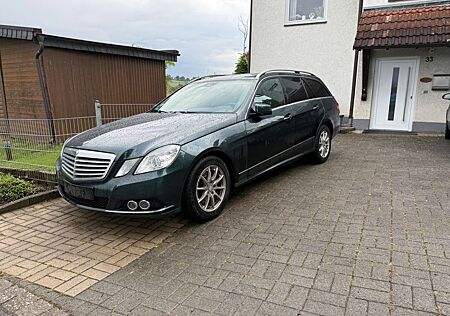 Mercedes-Benz E 250 CDI T BlueEFFICIENCY ELEGANCE ELEGANCE