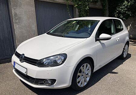 VW Golf Volkswagen 1.4 TSI 90 kW Highline mit neuer HU