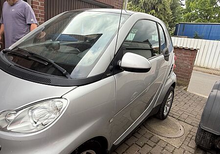 Smart ForTwo coupé 1.0 52kW mhd limited silver lim...