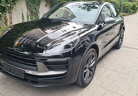 Porsche Macan T,2.0,Mod 23,Kamera,ALU20",PDLS+,SpoSitze,