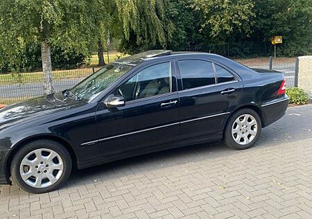 Mercedes-Benz C 180 KOMPRESSOR Elegance