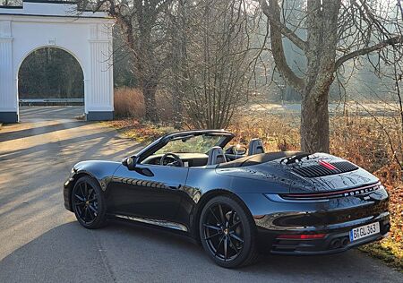 Porsche 992 Cabrio mit APROVED, 1.Hand,