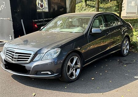 Mercedes-Benz E 350 CGI ELEGANCE Elegance